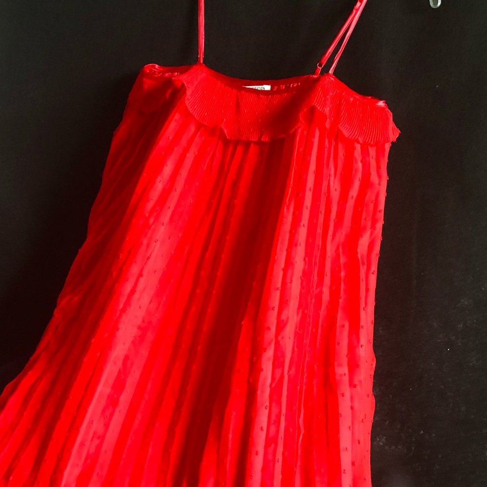 *Free Generation Red Maxi - Picture 14 of 16